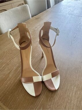 Gianvito Rossi Brown and White Two-Tone Ankle-Strap Stilettos